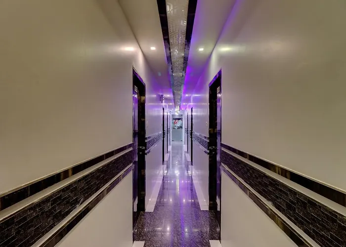 Hotel Magnet Terminal-2