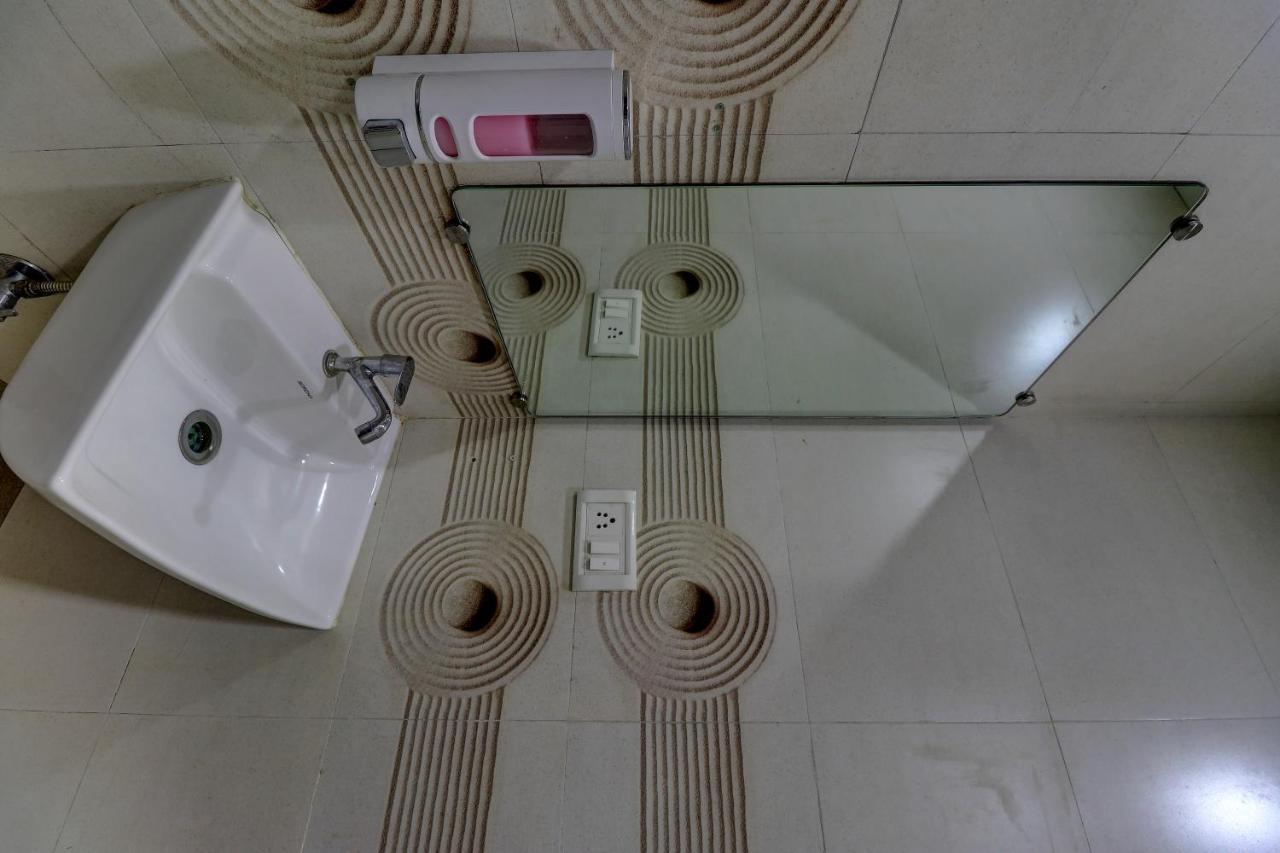 Hotel Magnet Terminal-2